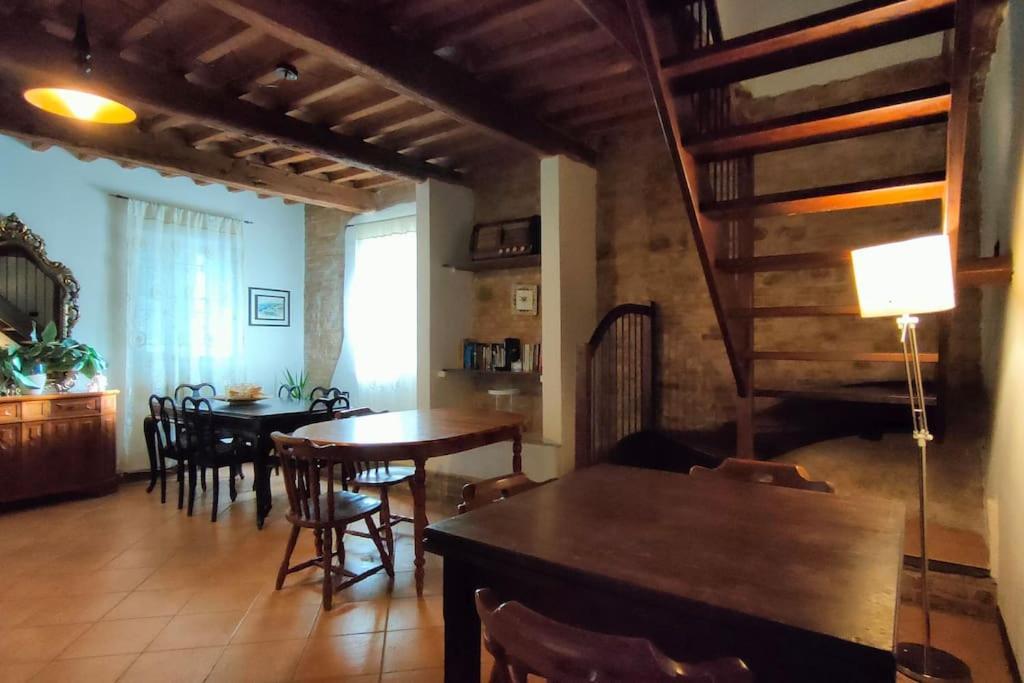 Вилла Casale San Teodoro - Mondaino Rn Экстерьер фото